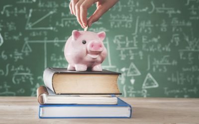 What Parents Need to Know about Helping Teens Budget